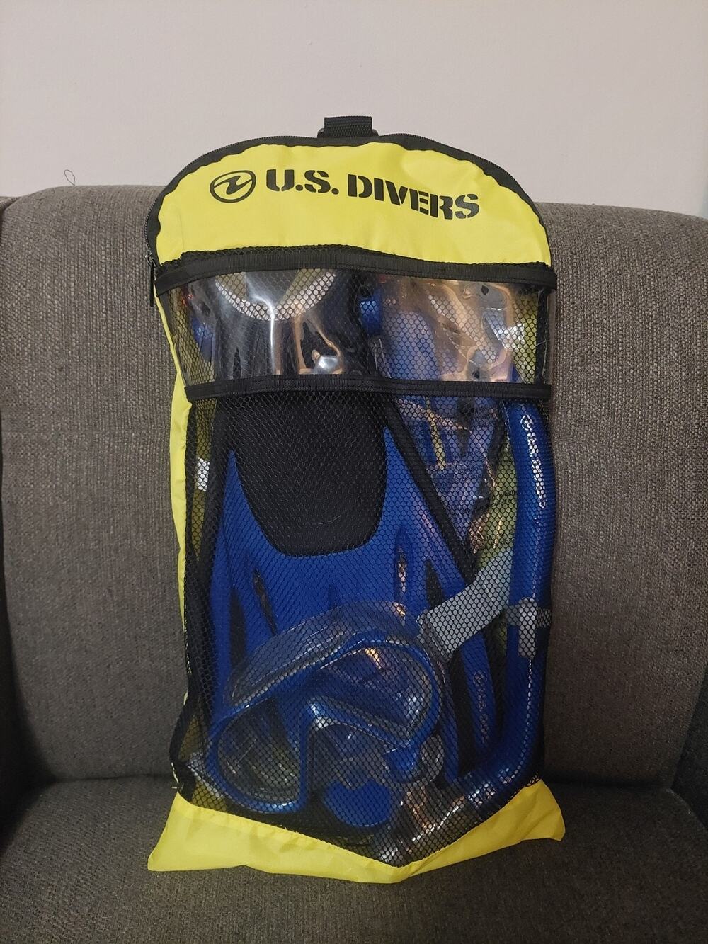 US Divers Adult Travel Ready Pakala Mask, Aloha Snorkel & Fins Brand New S/M